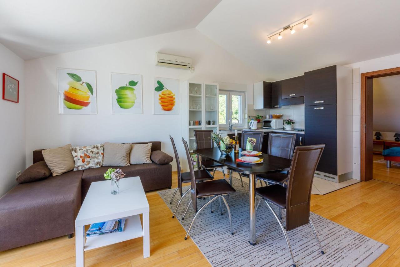 Apartments Robic Selce Ngoại thất bức ảnh